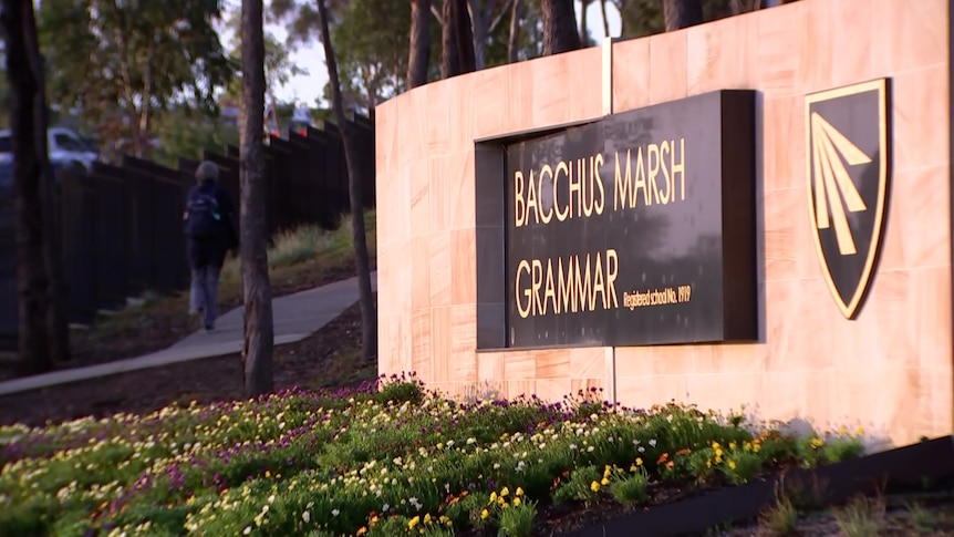 A sign out the front of Bacchus Marsh Grammar.