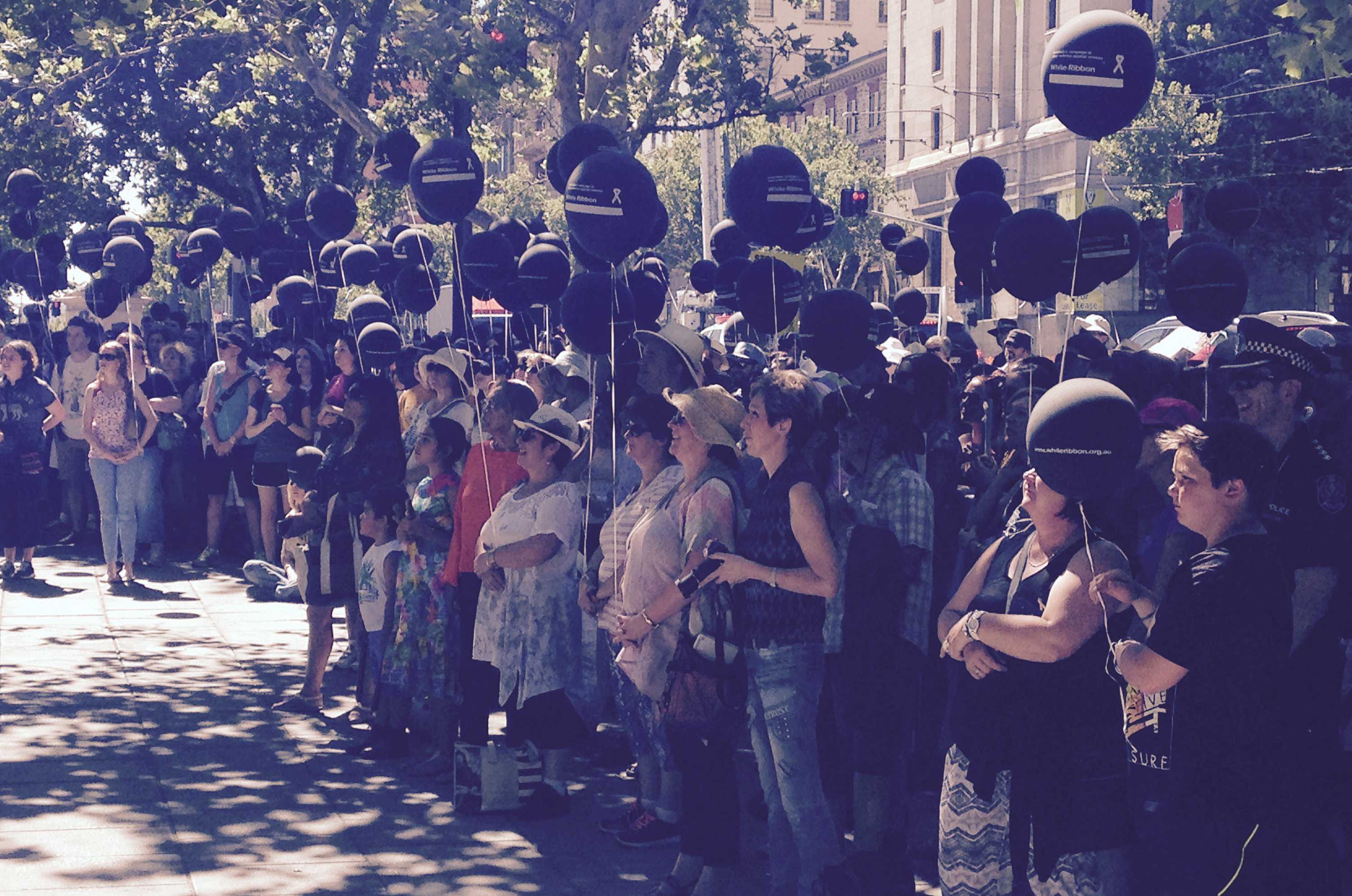 Hundreds turn out in Adelaide for the White Ribbon March against ...
