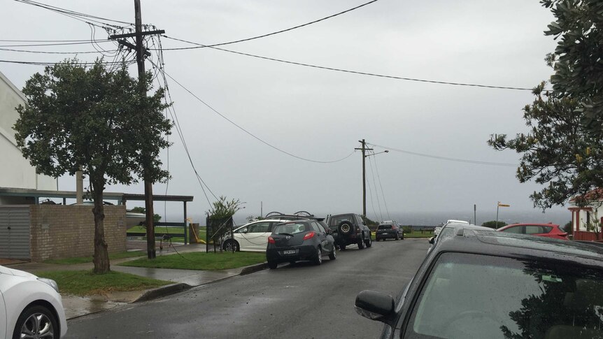 Power lines have fallen due to strong winds in Vaucluse.