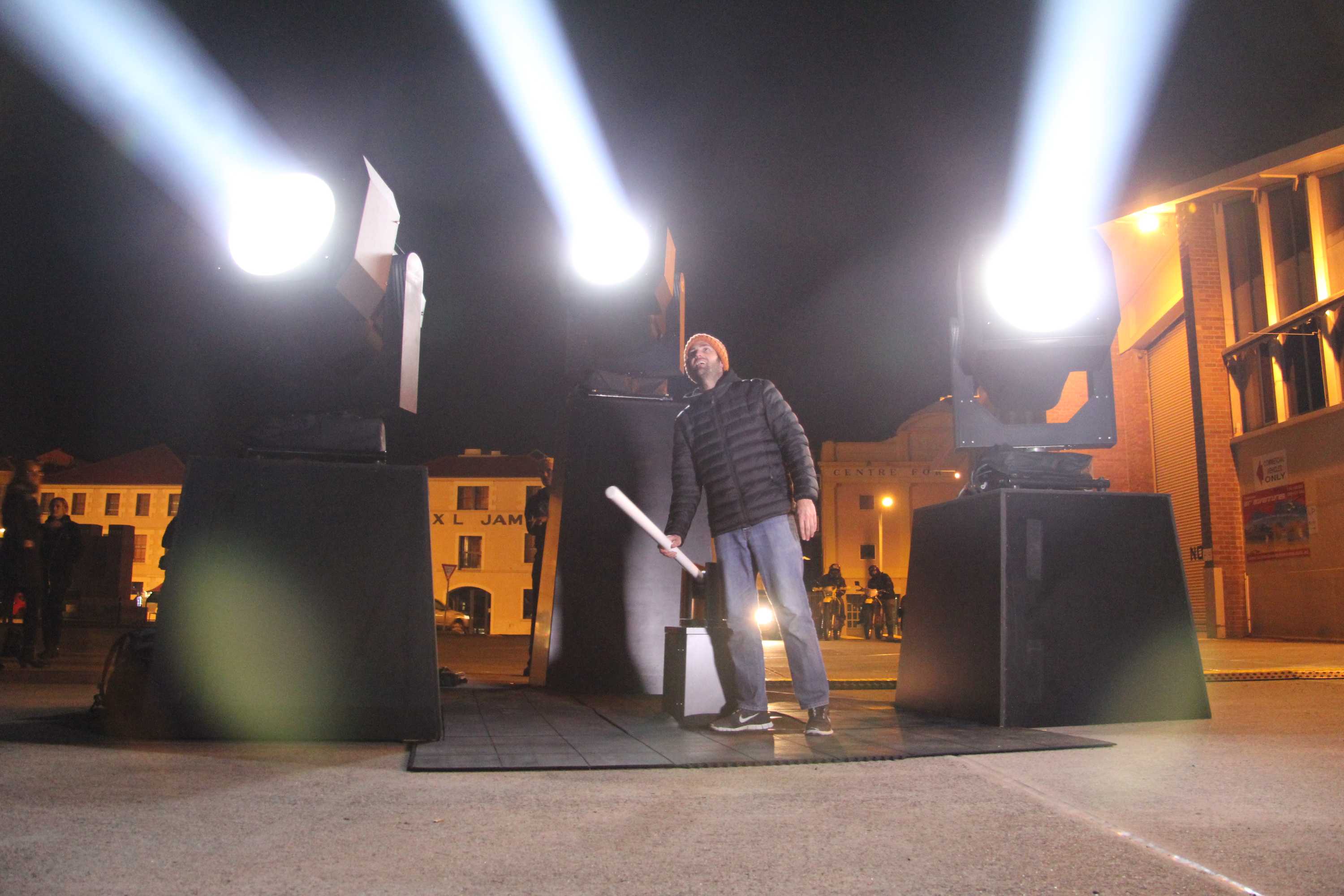 Washing a puffer jacket yourself takes balls tennis balls ABC News