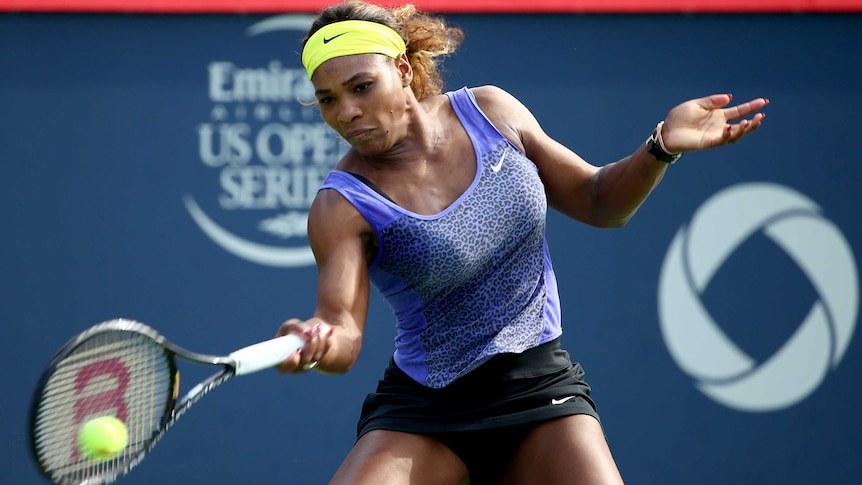 Serena Williams returns against Safarova