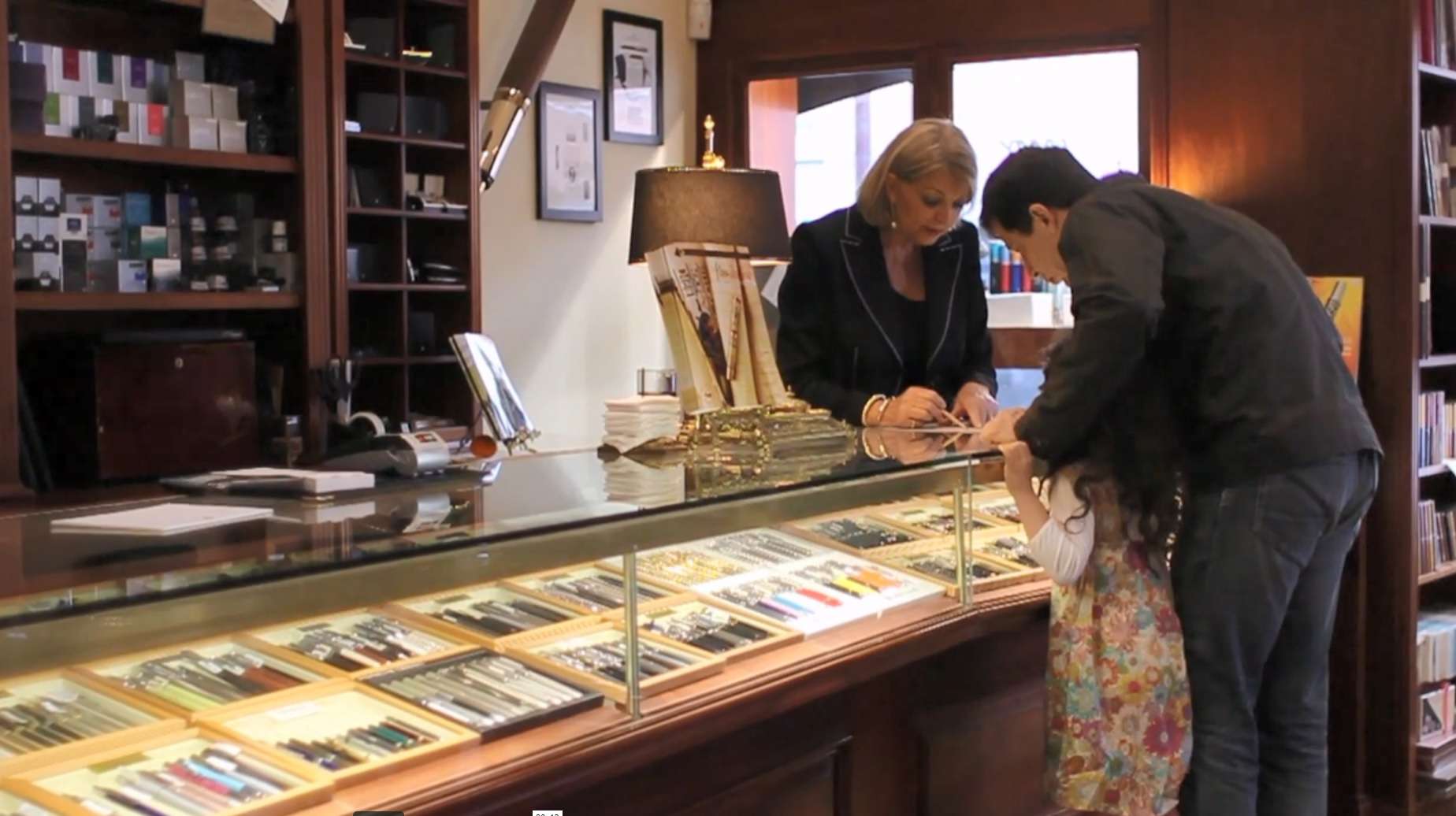 Why handwritten letters are more precious in an increasingly digital world ABC News