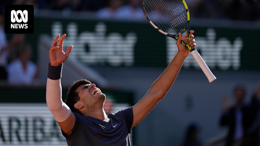 Carlos Alcaraz remporte la demi-finale de Roland-Garros en cinq sets épiques et affrontera Alexander Zverev en finale