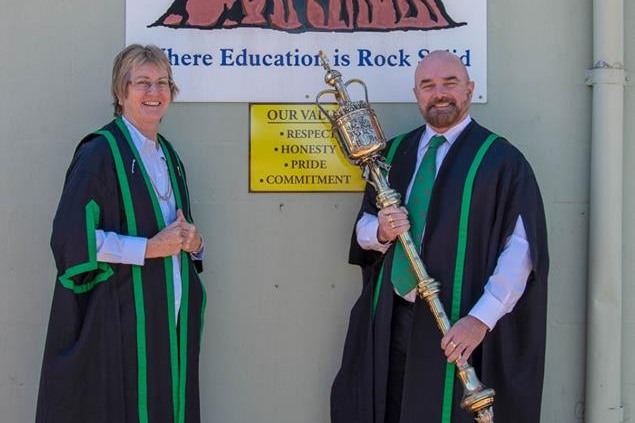 Parliamentary clerk Michael Tatham (R).