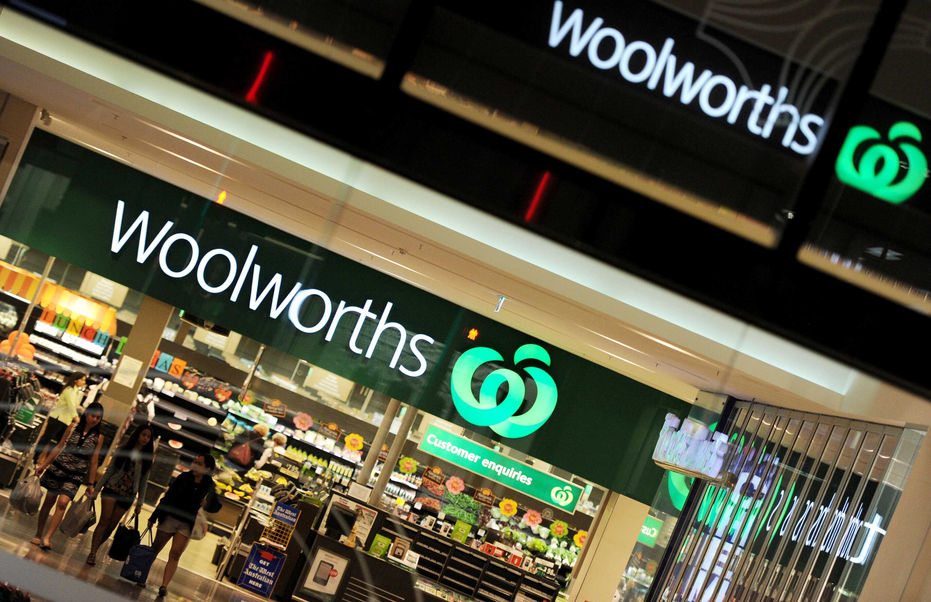 Woolworths Sales Growth Outpaces Coles, But Shares Dumped - ABC News