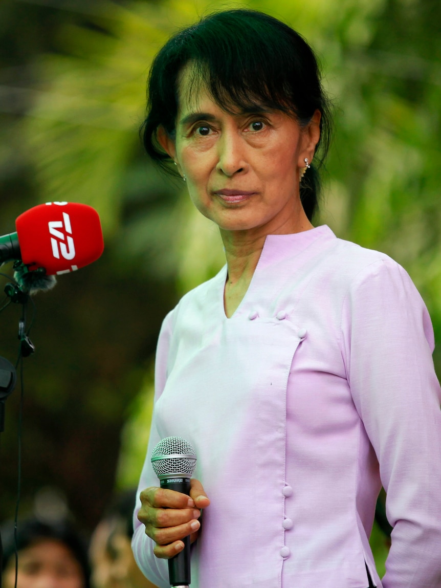 Suu Kyi to be awarded top US honour