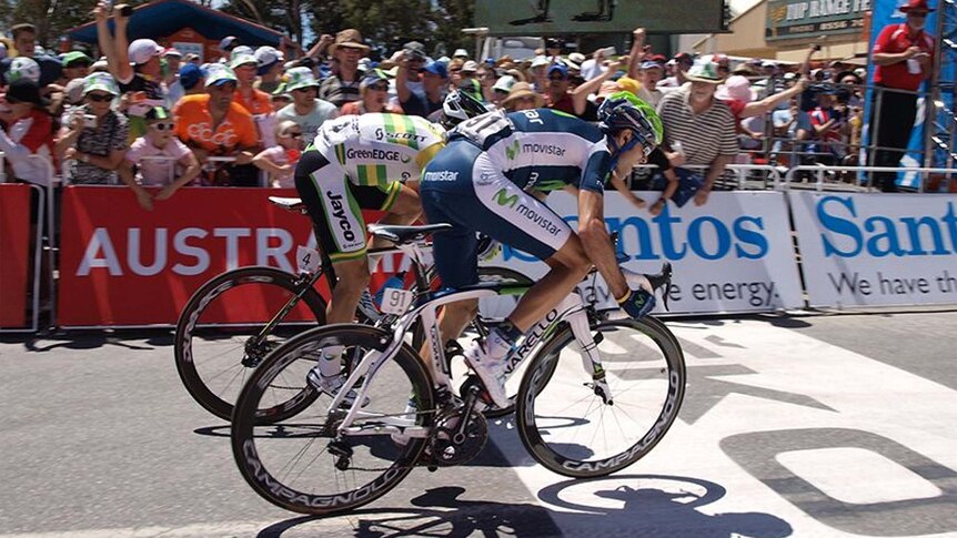 Alejandro Valverde beats Simon Gerrans on Old Willunga Hill in last year's Tour Down Under.