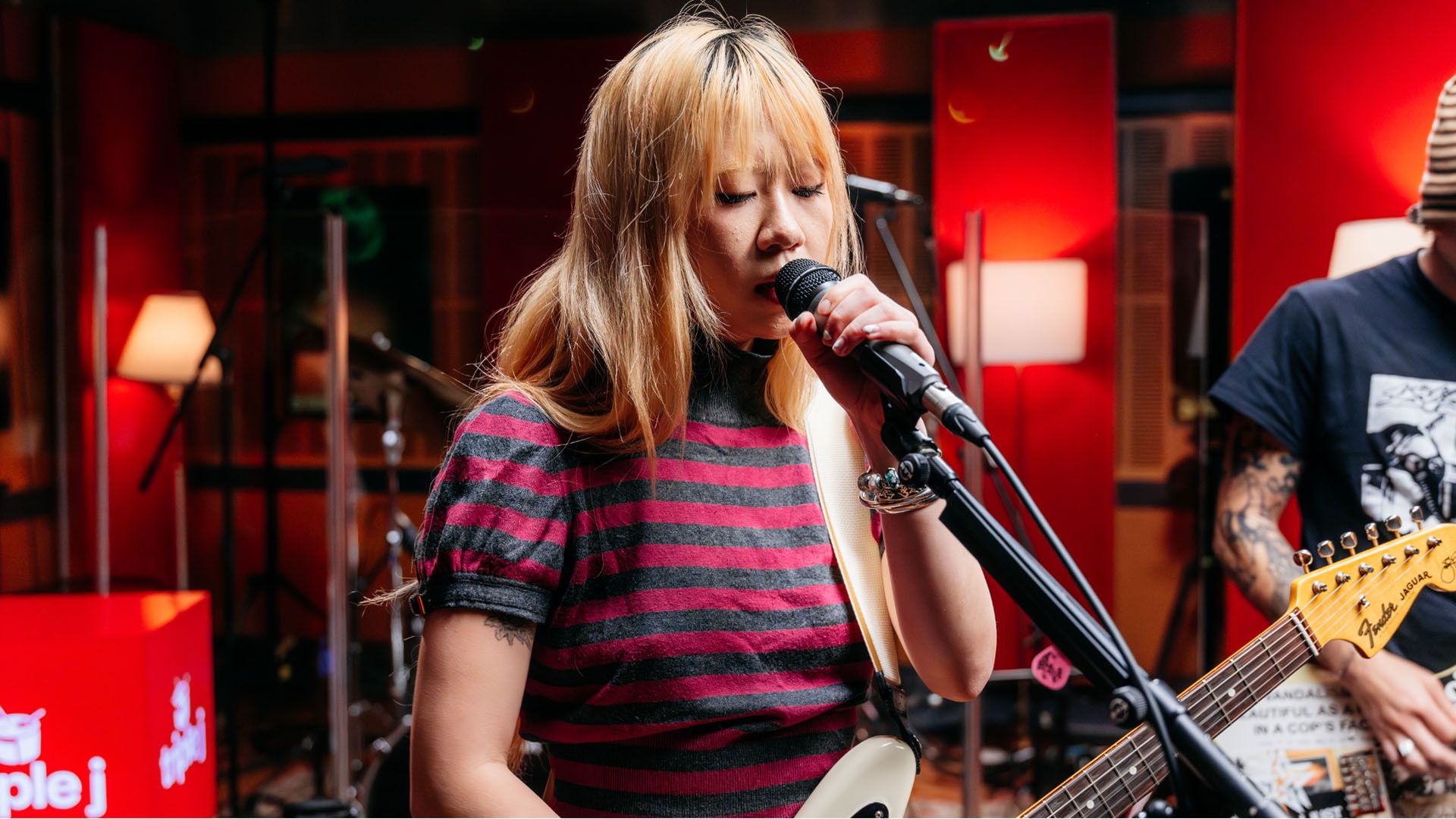 Wisp covers Green Day's 'Last Night on Earth' for Like A Version