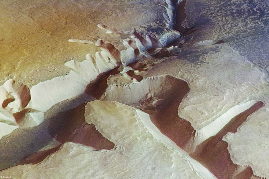 Echus Chasma