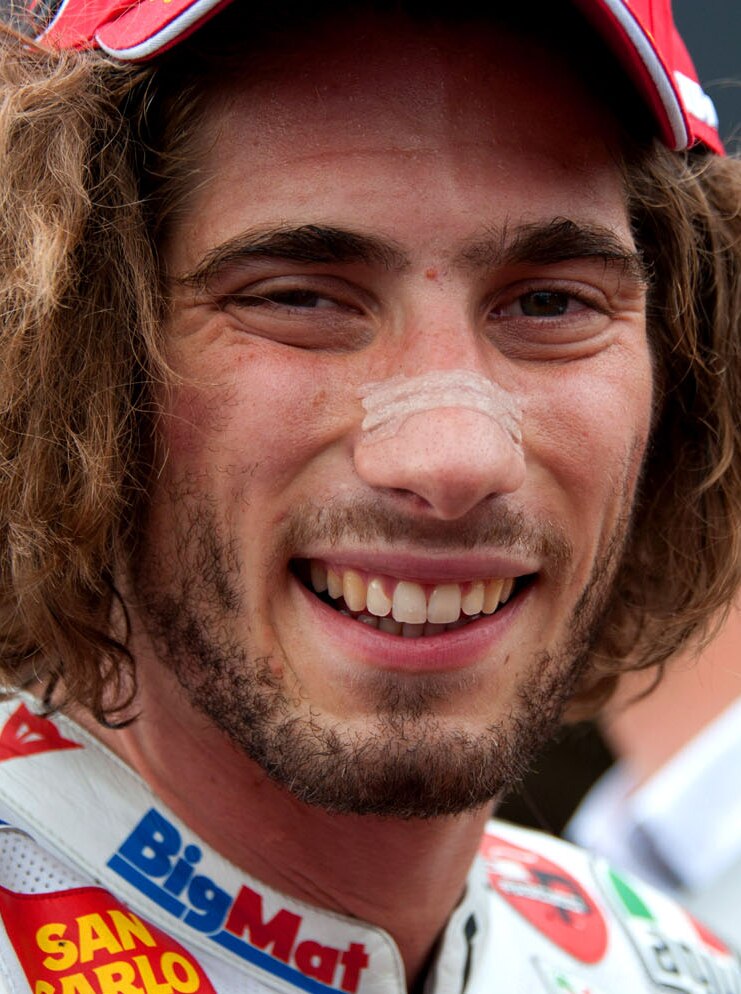 Marco Simoncelli was lauded by Australian Formula One racer Mark Webber as 'a special talent that will be missed'.