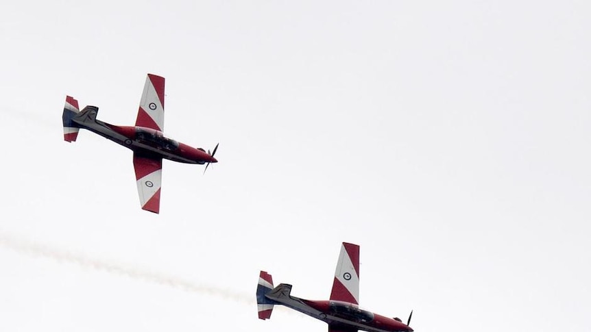 The RAAF Roulettes are visiting Lake Macquarie.