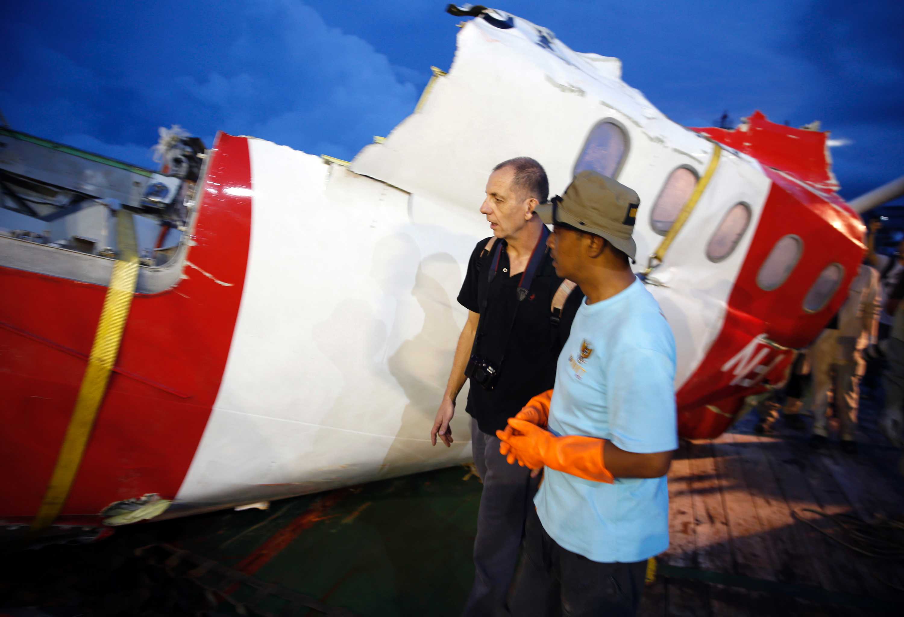 AirAsia Flight QZ8501: Divers Find Black Box Of Crashed Plane, The ...