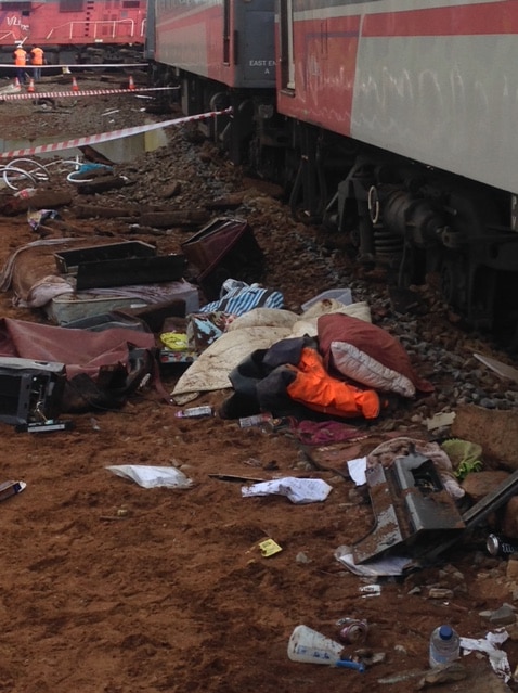 Debris by crashed train at Colac