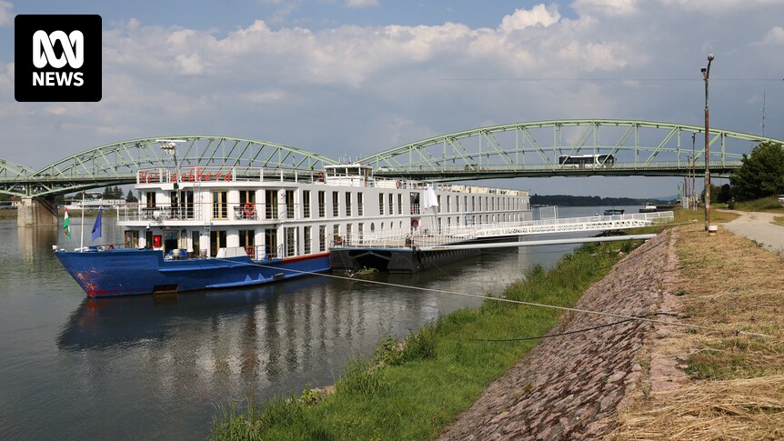 Deux morts et cinq disparus suite à une collision de bateaux sur le Danube en Hongrie