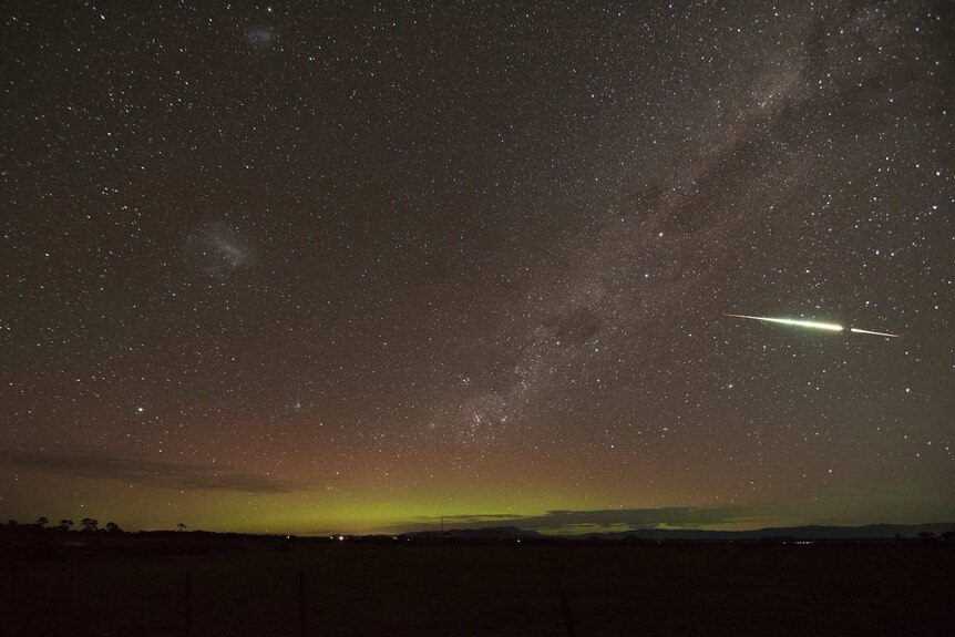 Meteor light in Tasmanian sky, 28th March 2019