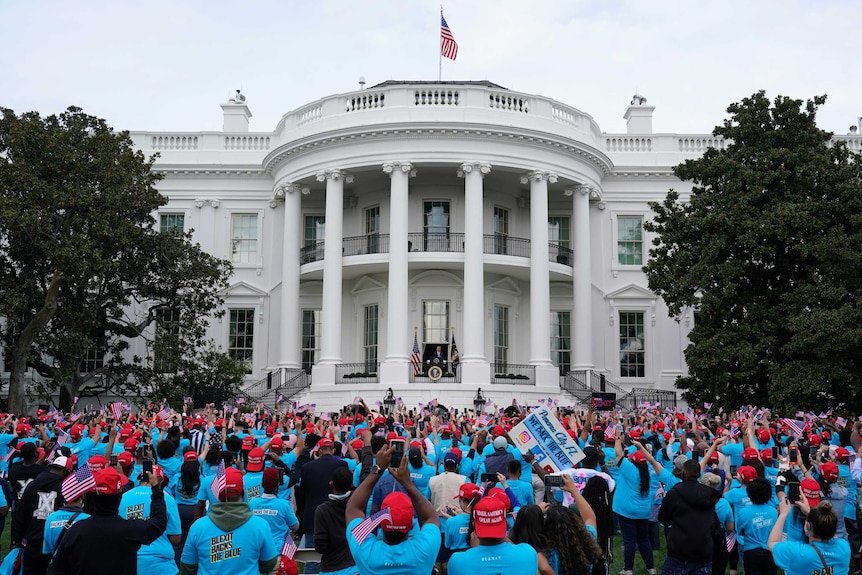 Hundreds of supporters gathered on the South Lawn of the White House to listen to US President Donald Trump.