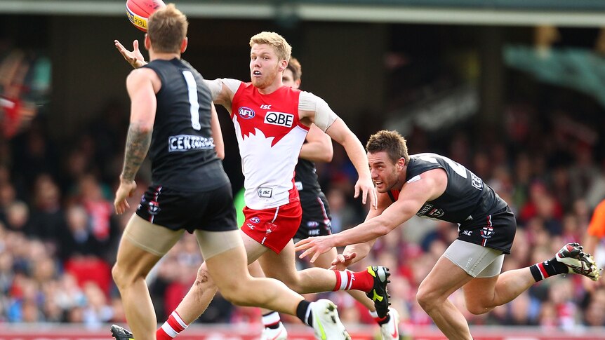 Swans fend off hungry Saints