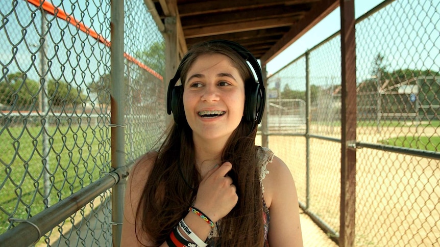 Elif from the documentary I Used To Be Normal: A Boyband Fangirl Story.