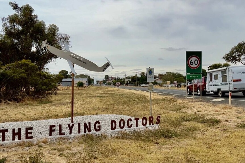 When "The Flying Doctors" came to Miynip