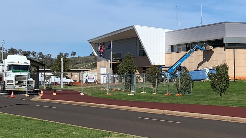 The external prison with construction work underway