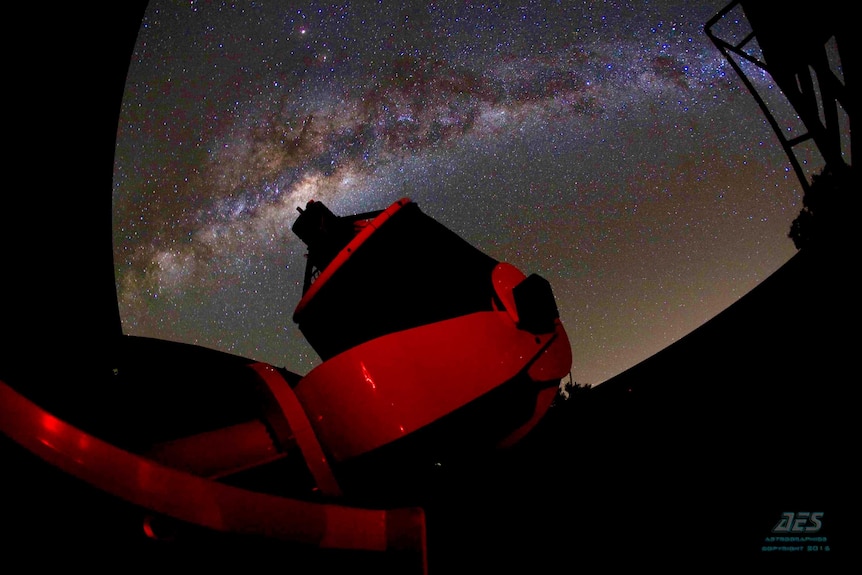 The Zadko telescope and the night sky at Gingin.