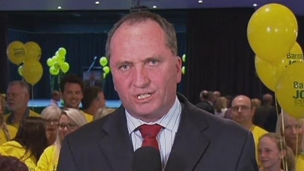 Barnaby Joyce elected to seat of New England
