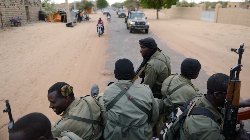 Malian soldiers enter Timbuktu