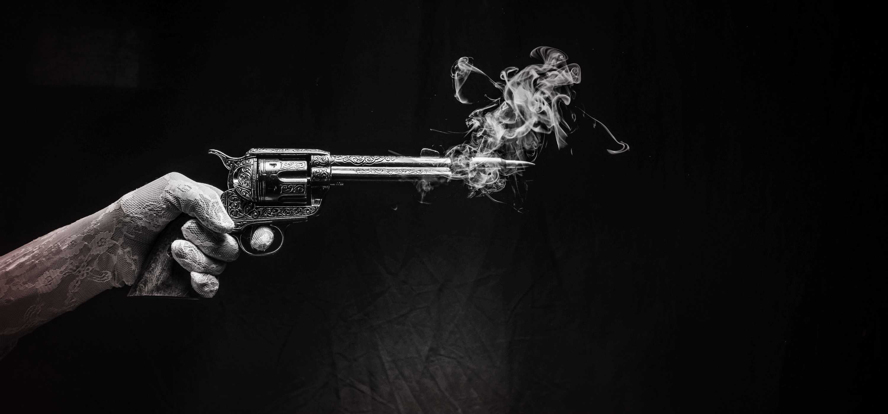 cover of episode The gun dealer’s defence — on nukes, fossil fuels, and Australia