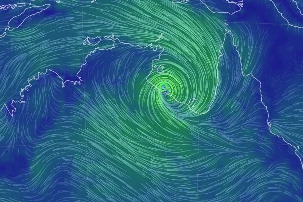 Cyclone map 1:36pm Fri
