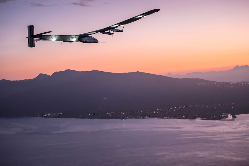 Solar Impulse 2 approaches Hawaii