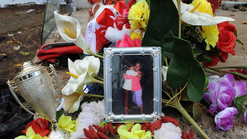 Memorial pays tribute to schoolgirl killed in tsunami