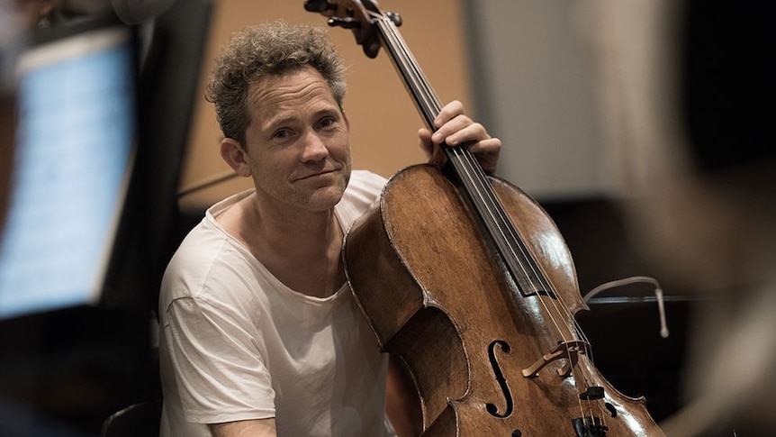 Meet Australia's surfing cellist Julian Thompson