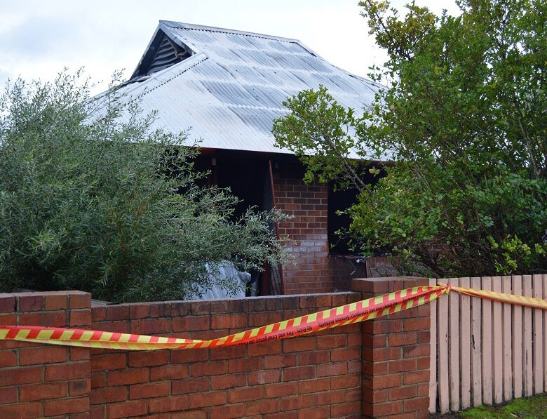 Man in his 50s dies in Bunbury house fire - ABC News