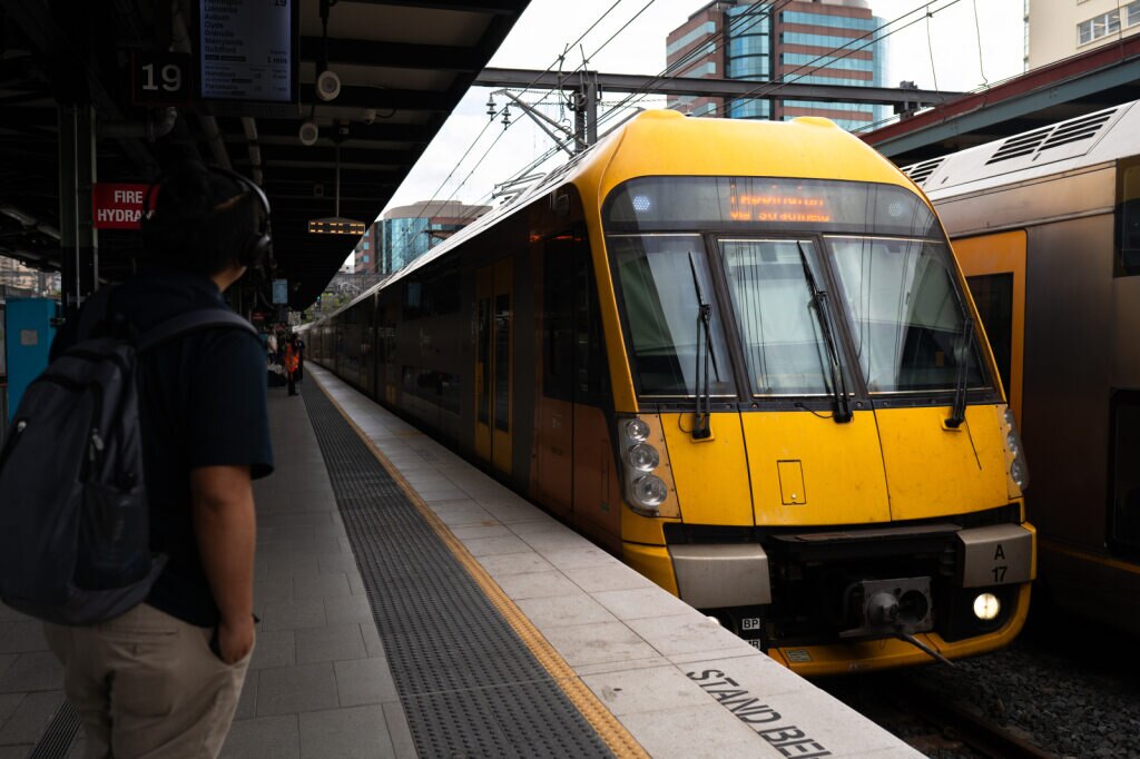 'Unpredictable' industrial action delays Sydney trains, as RTBU