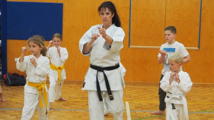 Tracy Ellis has more than 20 years of experience in practising karate.