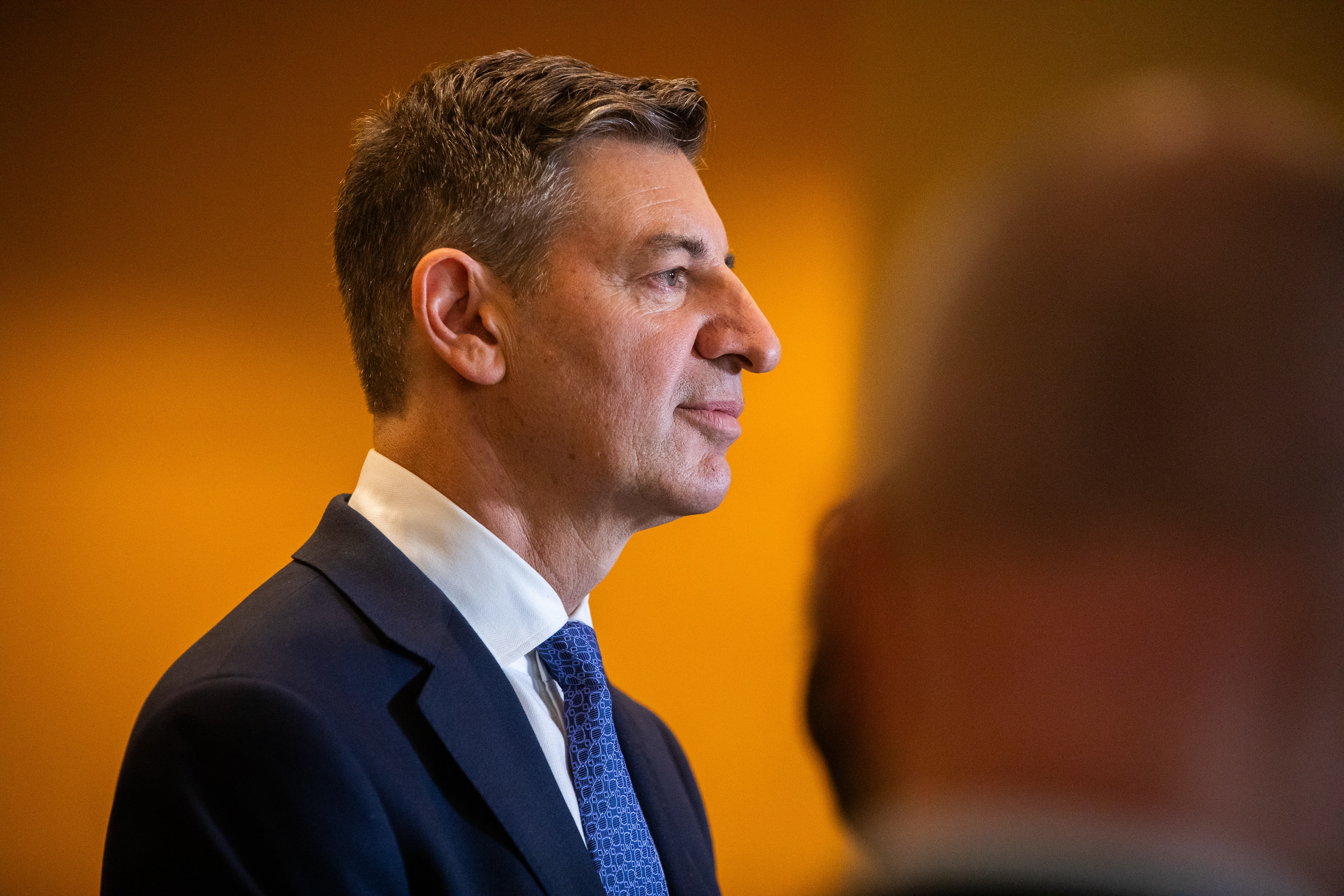 Zempilas eyes 'road less travelled' as WA Liberals face two diverging paths