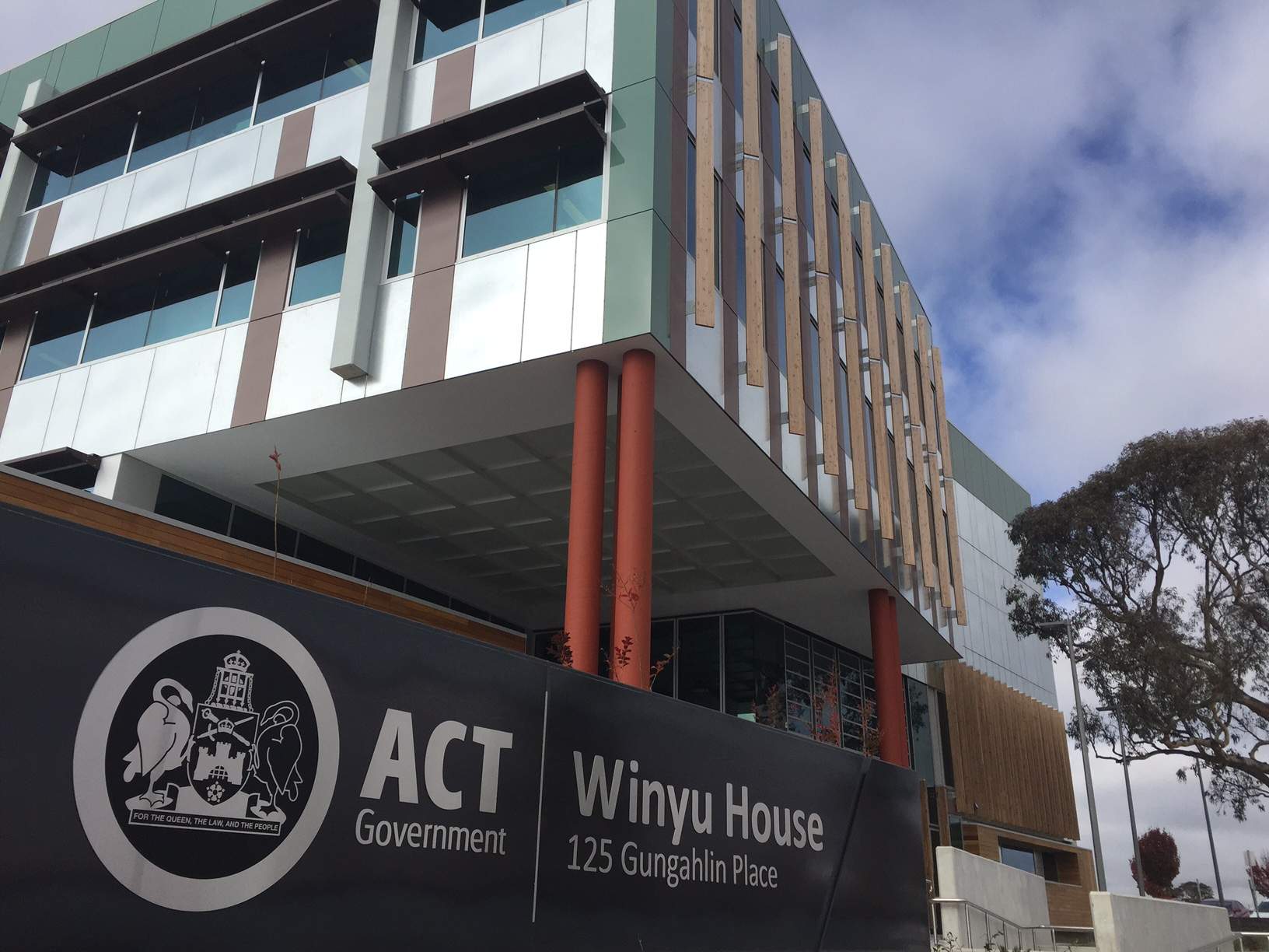 Gungahlin's first ACT public service office block opens ABC News
