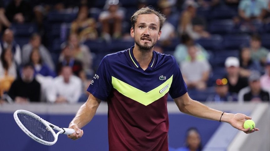 Daniil Medvedev schlägt Chris O’Connell bei den US Open und konfrontiert eine lautstarke Menge