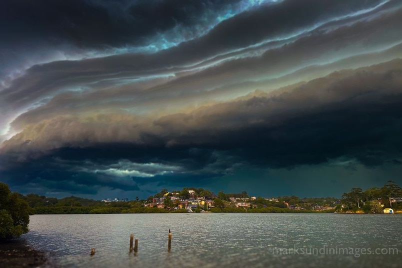 A storm rolls over Kangaroo Point, New South Walees, during November 2023