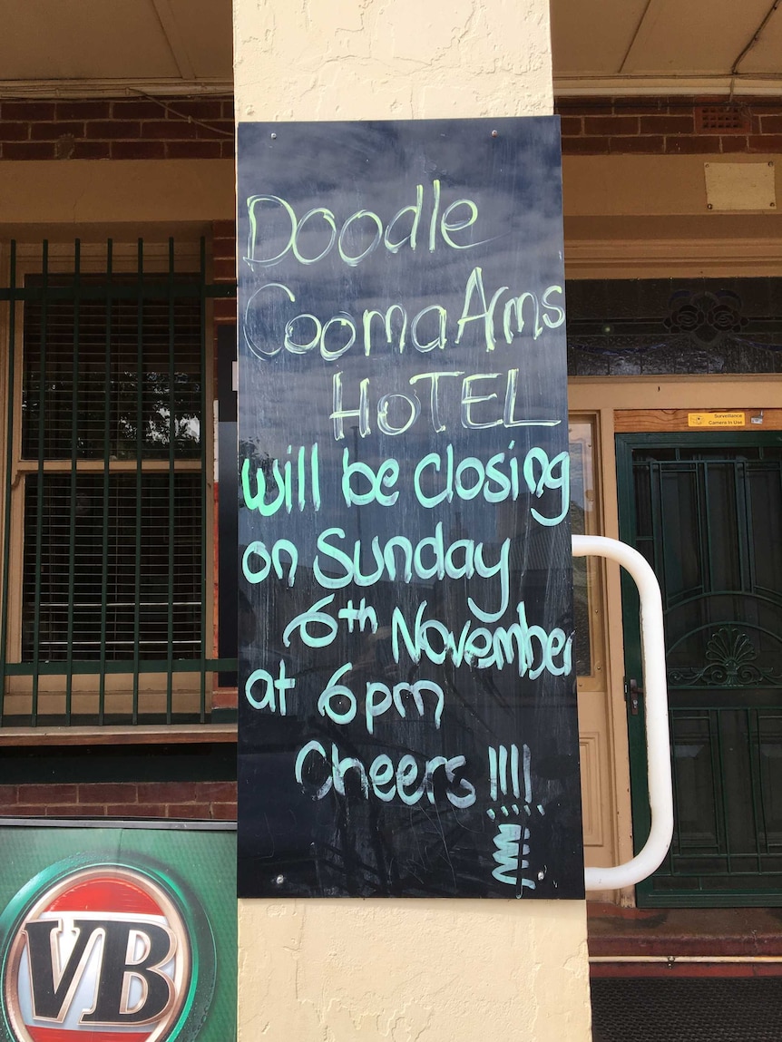 Doodle Cooma Arms Hotel closing sign