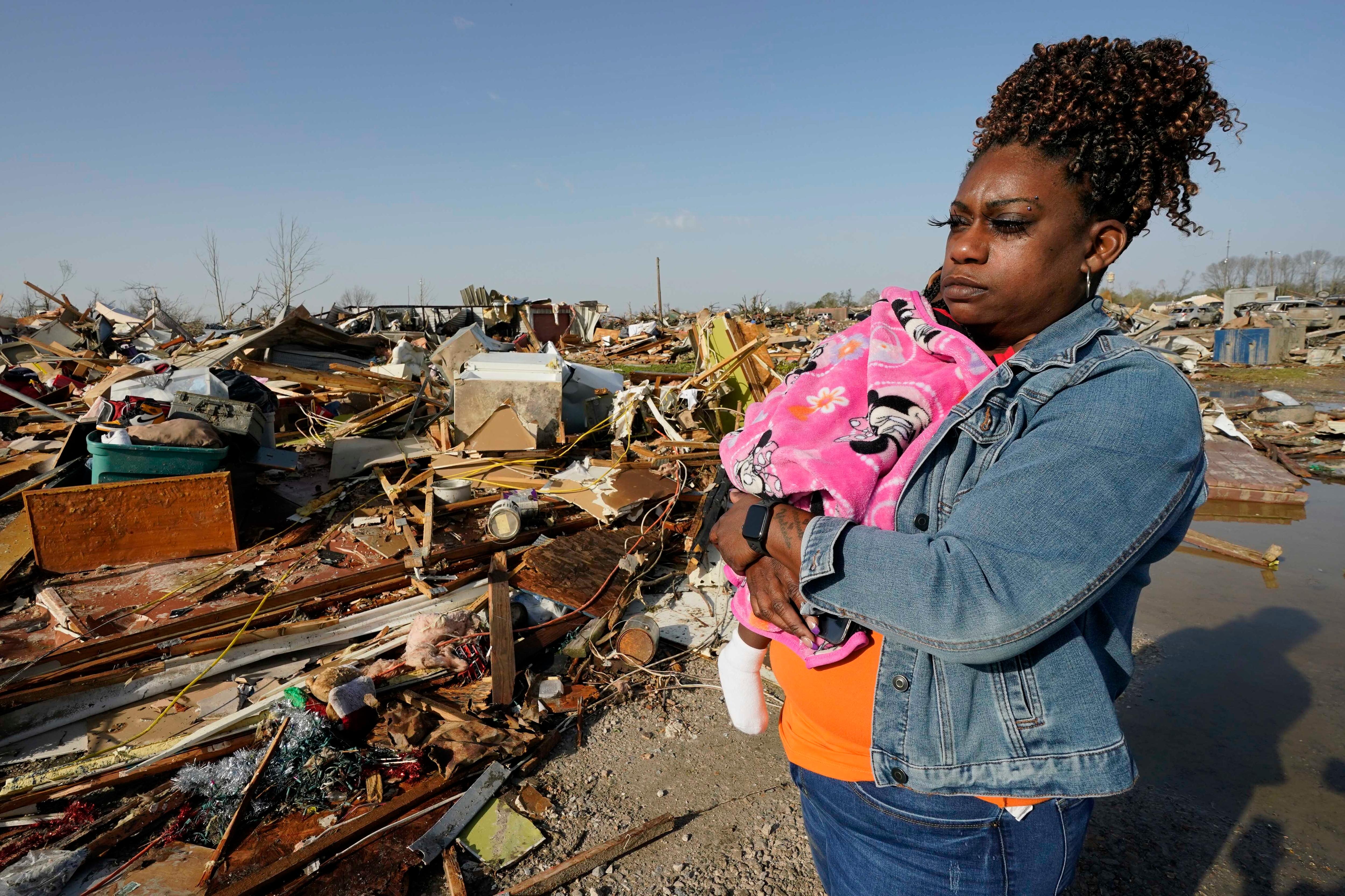 US tornado and storms kill at least 25 people in state of Mississippi