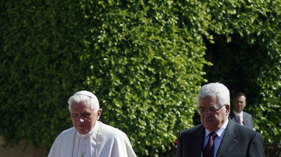Pope Benedict was met by Palestinian President Mahmoud Abbas on his arrival in Bethlehem.