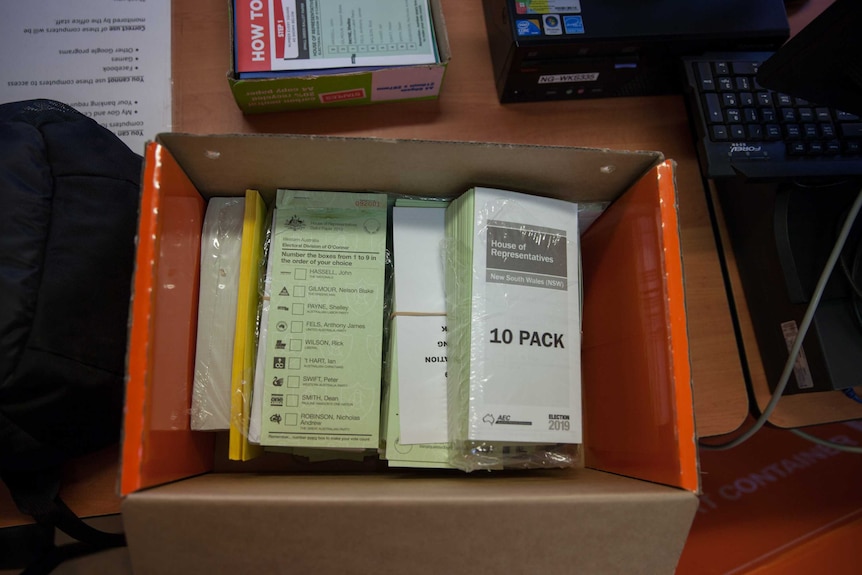 A box of ballot papers at a remote polling place in the Ngaanyatjarra Lands, WA.