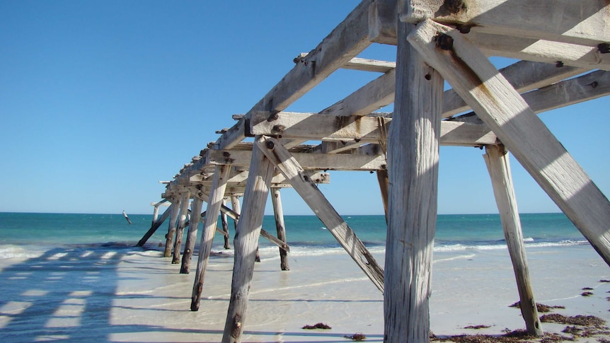 The old jetty at Eucla.