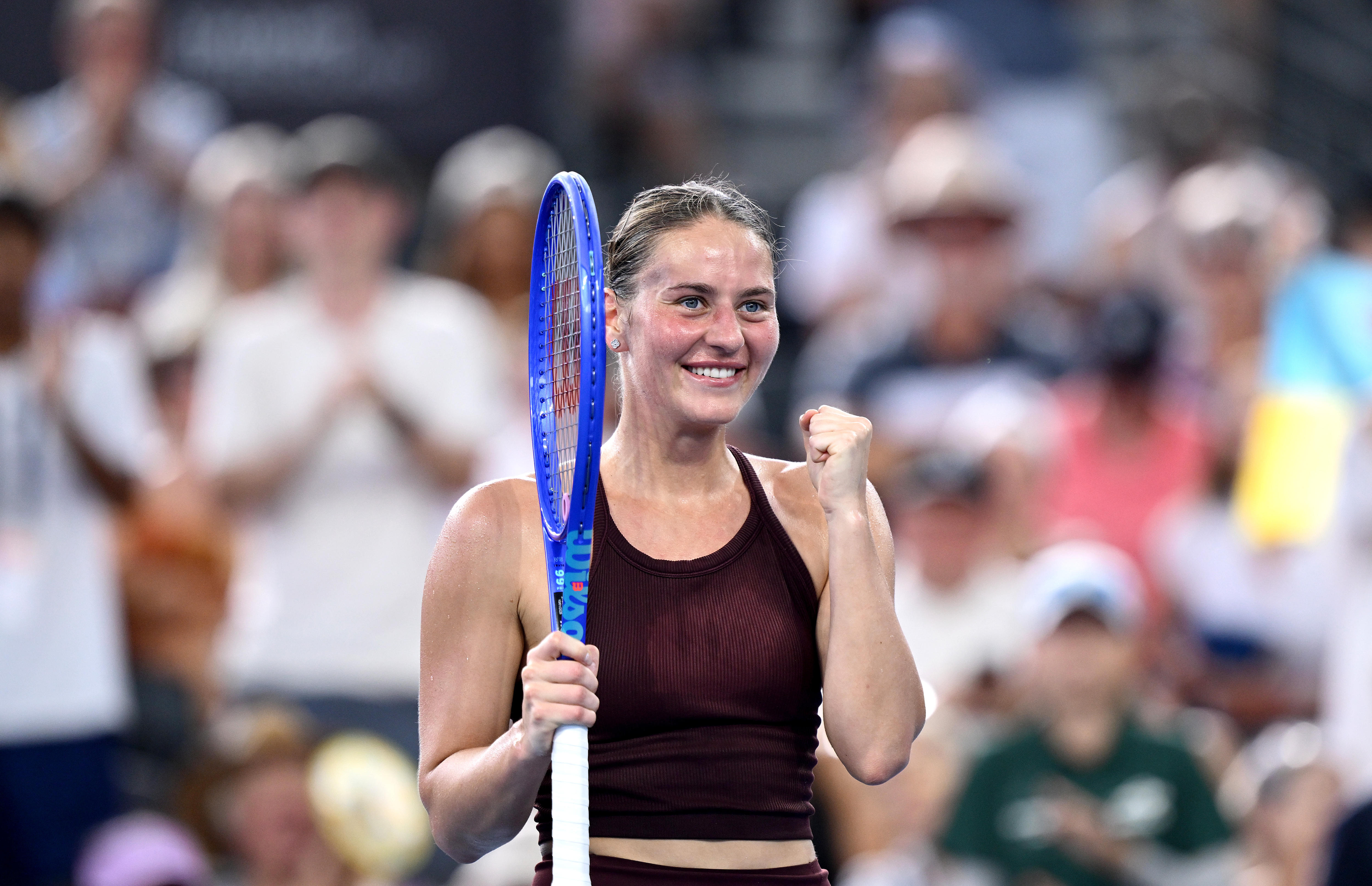 Ukrainian underdog sets up Sabalenka final with 55-minute annihilation