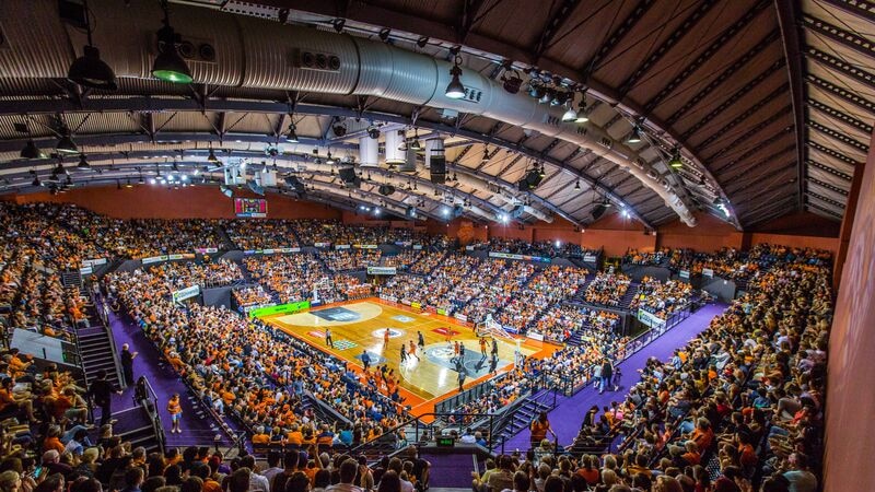 Panoramic shot of Cairns Taipans basketball court surrounded by crowd during game