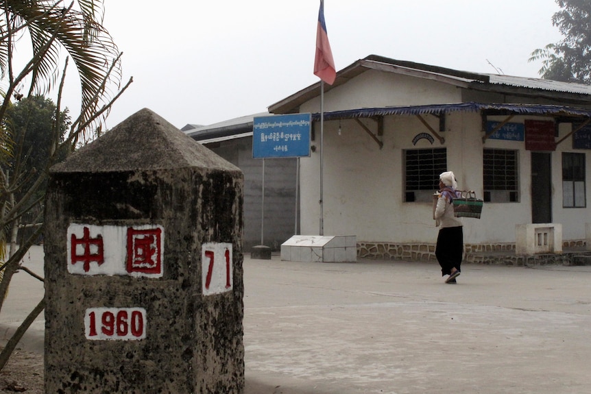 2010-01-25-CHINA-MYANMAR