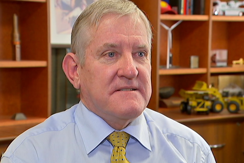 Queensland Resources Council chief executive Ian Macfarlane speaks to the ABC in his office.