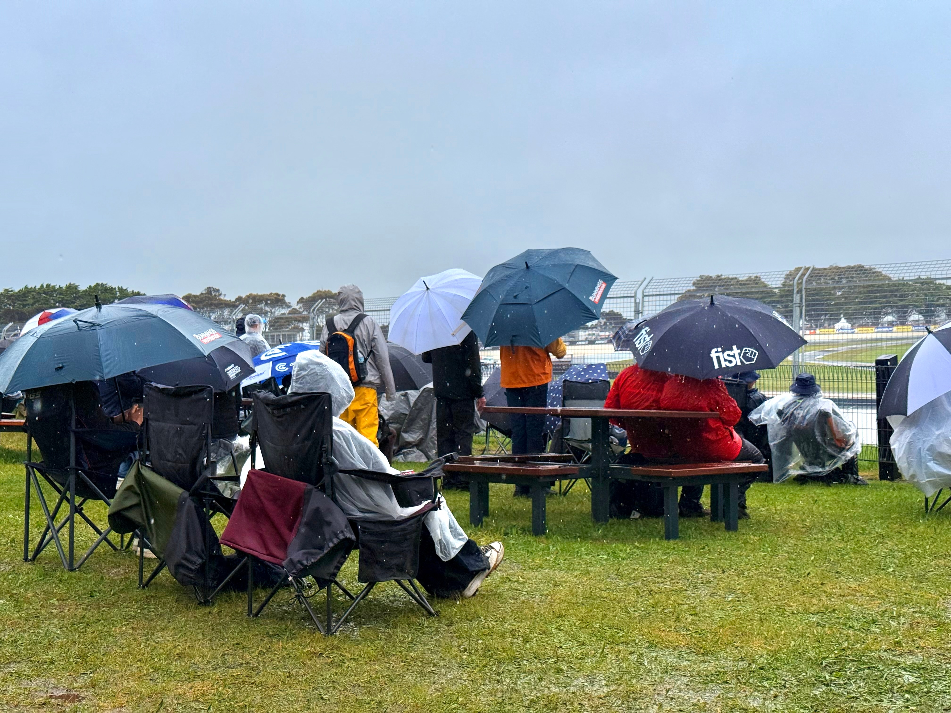 Final MotoGP race at Phillip Island washed out - ABC News & Headlines – Australian Broadcasting Corporation
