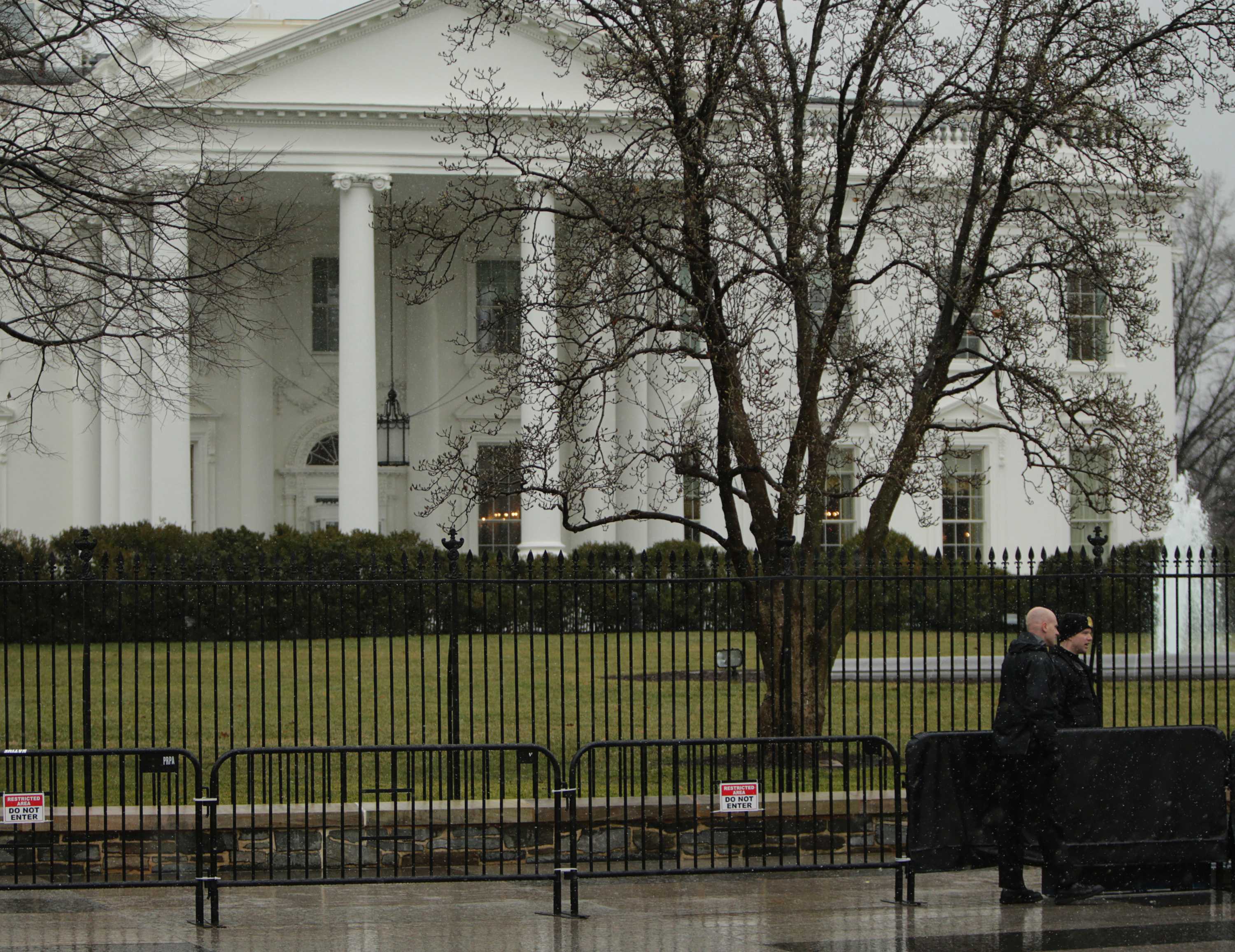 US works on laws governing drones after White House air space breached ...